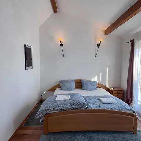 Vakantiehuis In Lambsheim- 