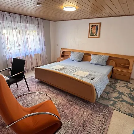 Vakantiehuis In Lambsheim- 