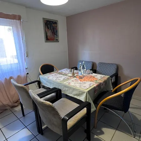 Vakantiehuis In Lambsheim- 